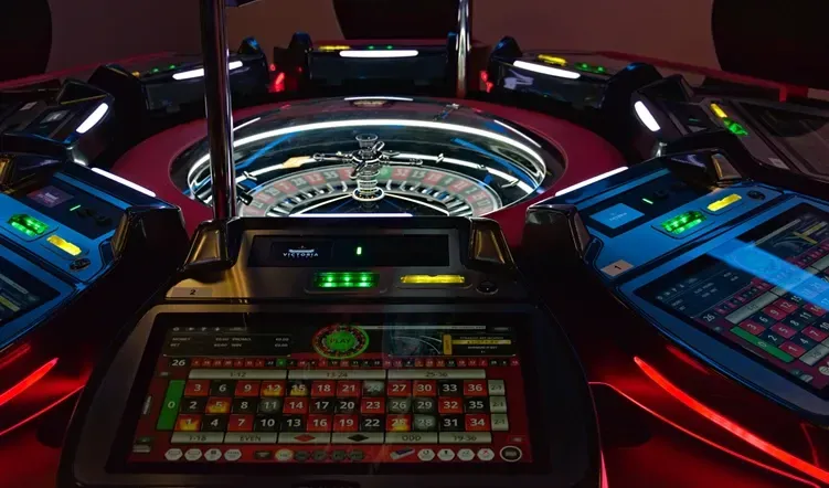 5 Roulette Tables